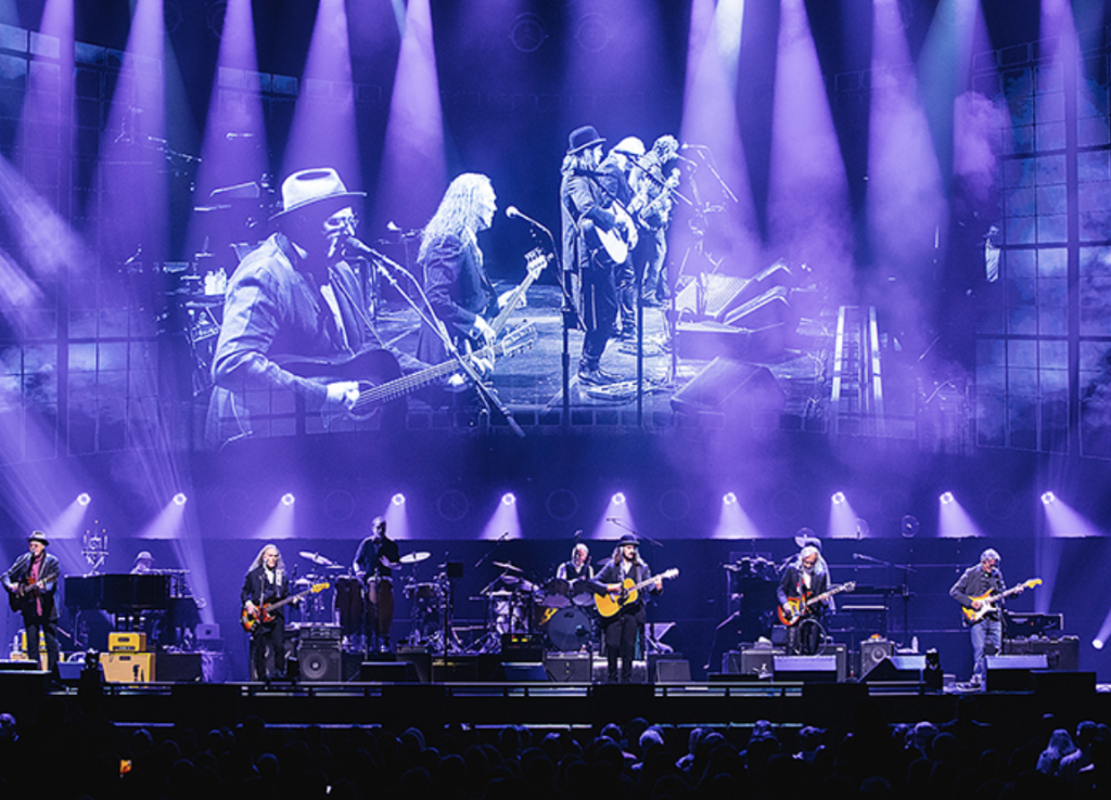 Source:  https://fohonline.com/articles/production-profile/the-eagles-hotel-california-tour/